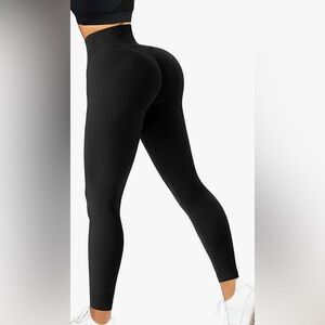 NEVER WORN!!! Black Ribbed Leggings with Scrunch Detail